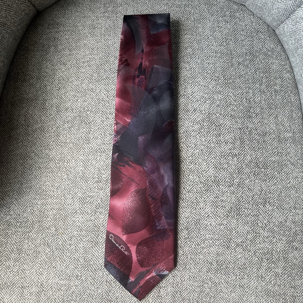 Vintage Oscar de la Renta Studio Necktie Red Black Abstract‎ Pattern 1990s